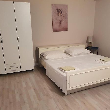 Apartman Luka Apartment Sinj Luaran gambar